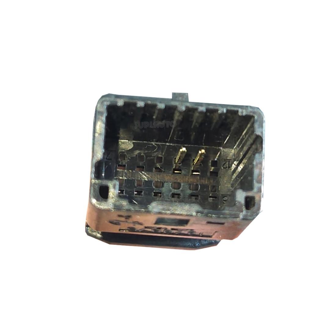 Retrovisor Esquerdo Sandero Logan 2014/ Renault 963022131