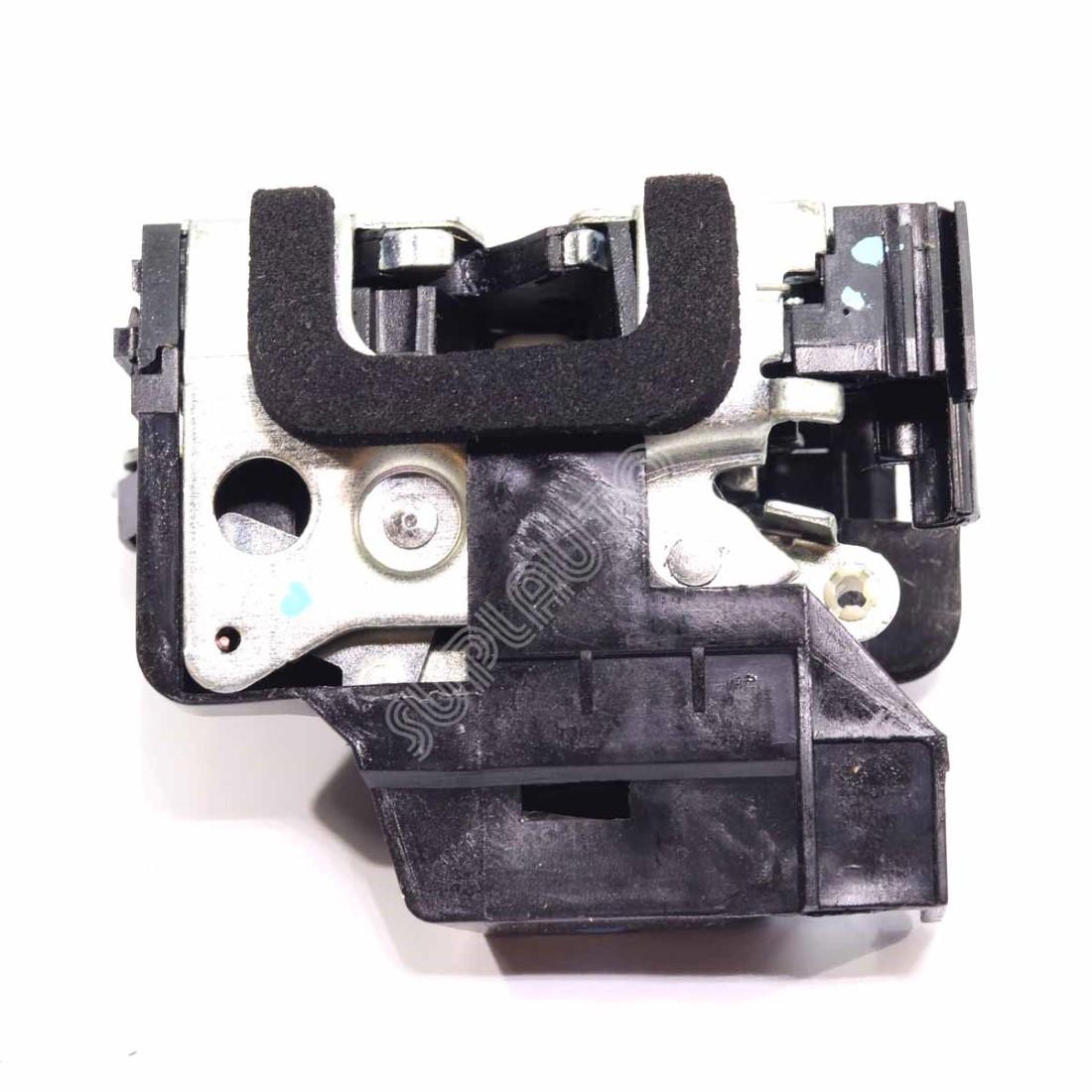Fechadura Porta Corredica Direita Doblo 2002/ Fiat 46837865