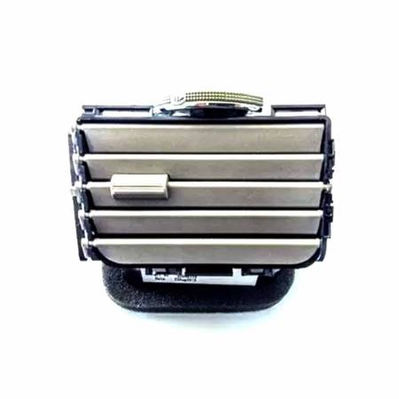 Difusor Ar Esquerdo Do Painel Spin 2013 A 2015 Gm 52048119