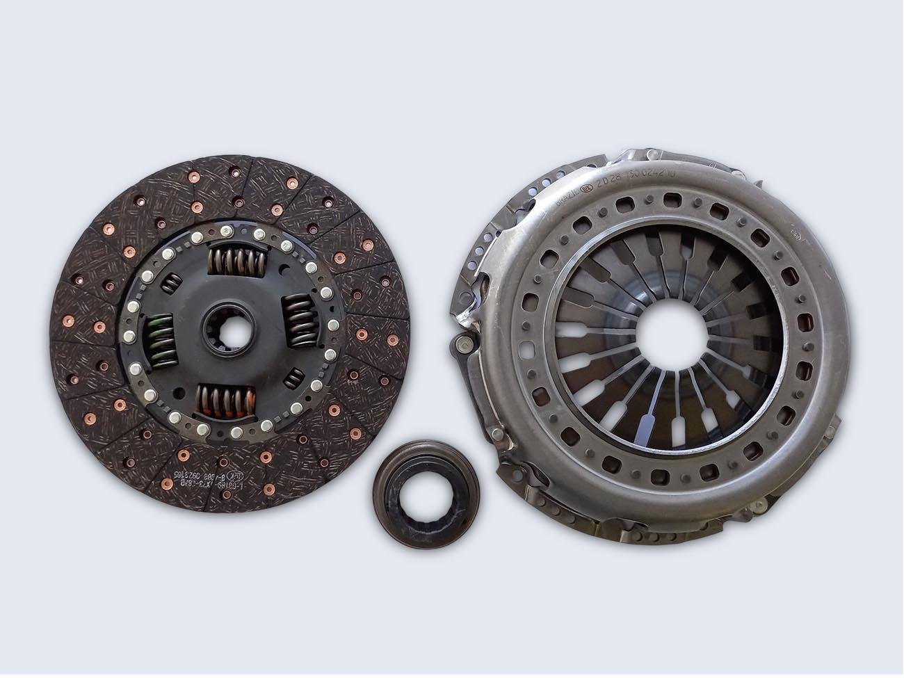 Kit Embreagem Vw 5-140 Mwm 4.08 2006/ Luk 6303052000