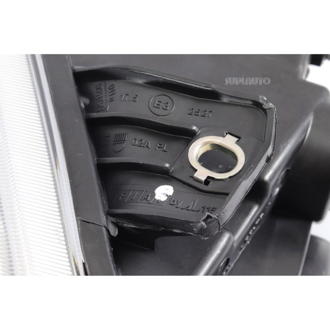 Farol Esquerdo Mascara Negra Palio Strada Siena Fiat 7090314